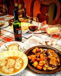 COOK: Borș de burechiușe (Moldovan dumplings in soup)