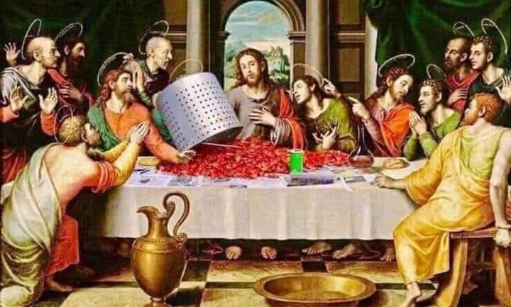 Da Vinci's last supper painting re-imagined as a crawfish boil.