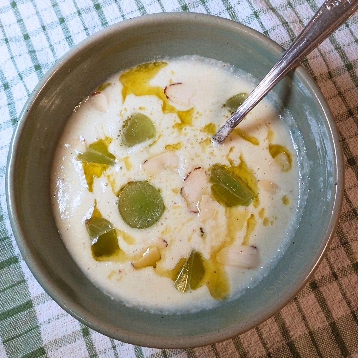 COOK: Sopa Ajo Blanco (White Gazpacho Soup Recipe)